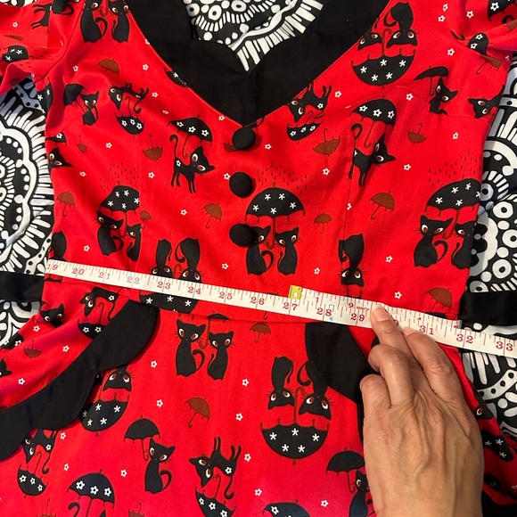 Voodoo Vixen Retro Pinup 50s Katnis cats in the Rain size Small with Pockets - Picture 10 of 12